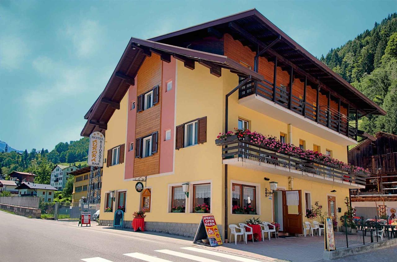 Hotel Aurora Rocca Pietore Buitenkant foto